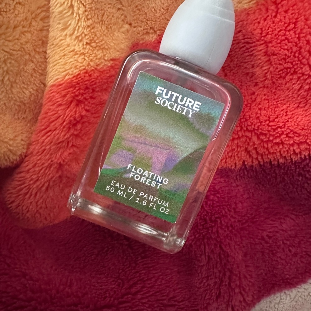 Floating Forest Eau de Parfum - by FUTURE SOCIETY